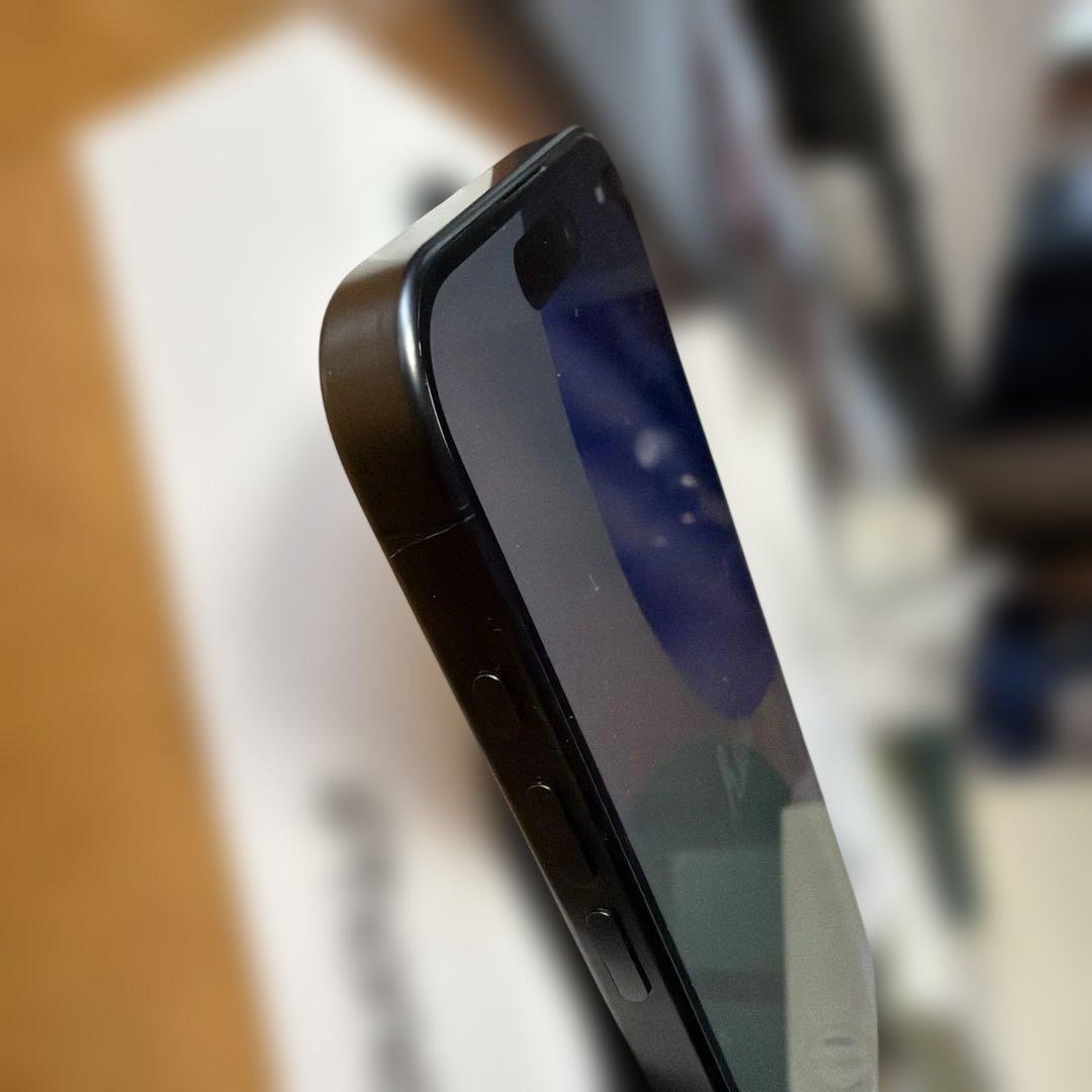 【美品】iPhone15Pro 512GB ブラックチタニウム バッテリー90%