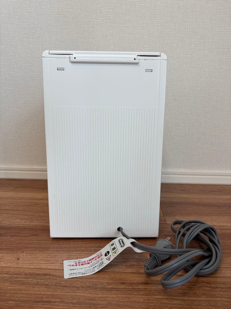 デロンギ　エスプレッソマシン　ECP3220Ｊ