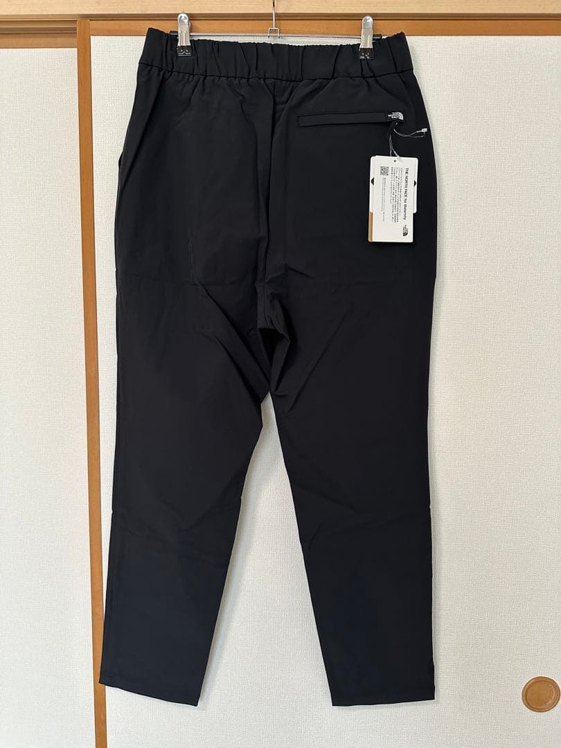 半額以下！新品タグ付き ノースフェイス マタニティパンツ M 黒