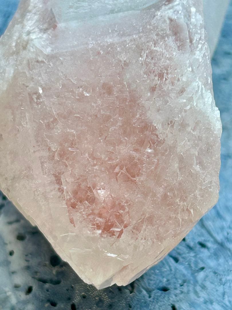 ピンクドリームシルクレムリアン　ブラジル産　 天然石　置物