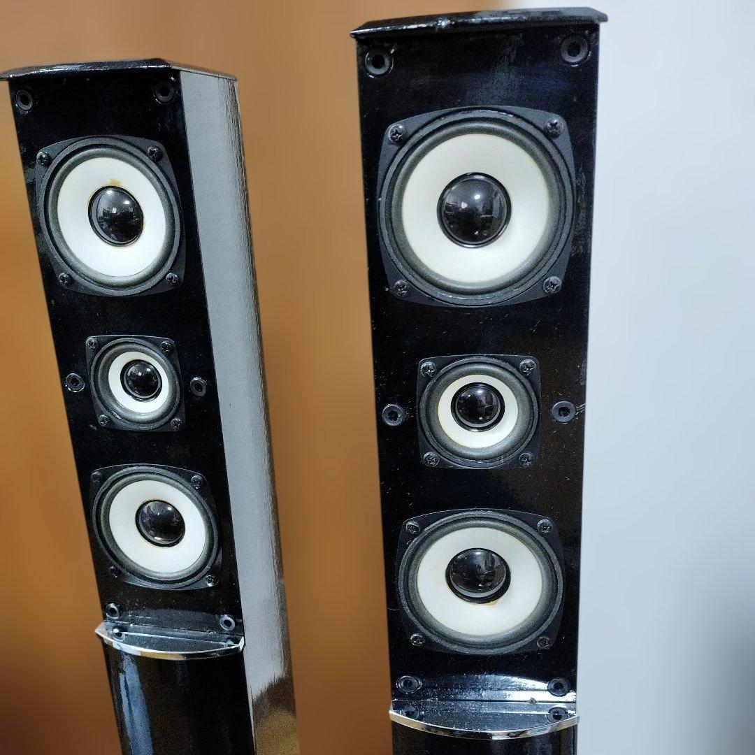 ブラックタワースピーカー