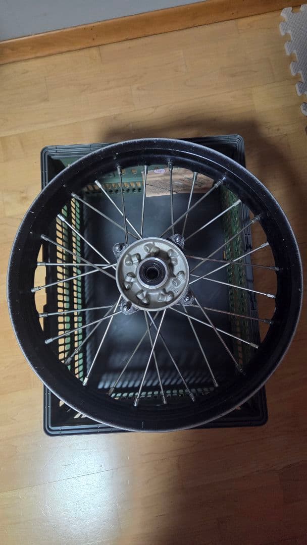 KX85 2014 スペアホイール 予備部品他