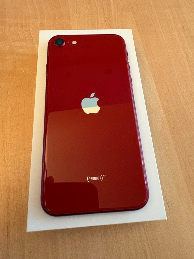 【美品】iPhone SE 第3世代 128GB レッド ケーブル、アダプター付