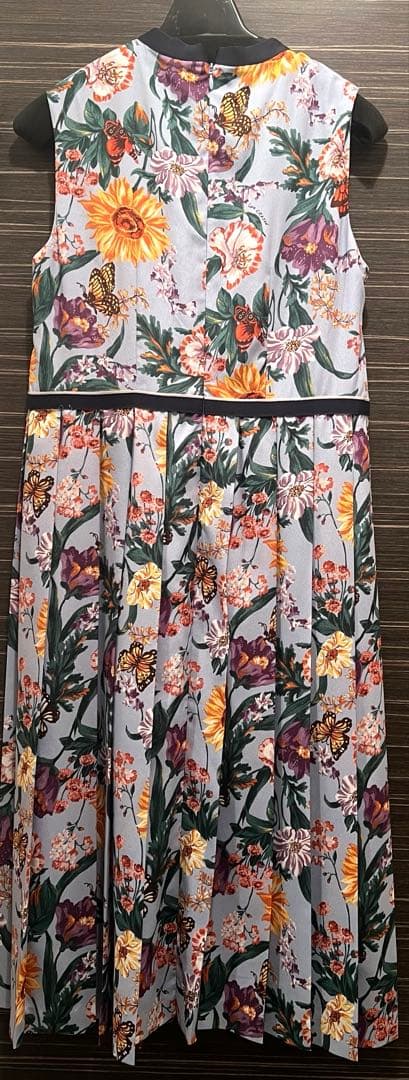 超美品☆Lois CRAYONワンピース