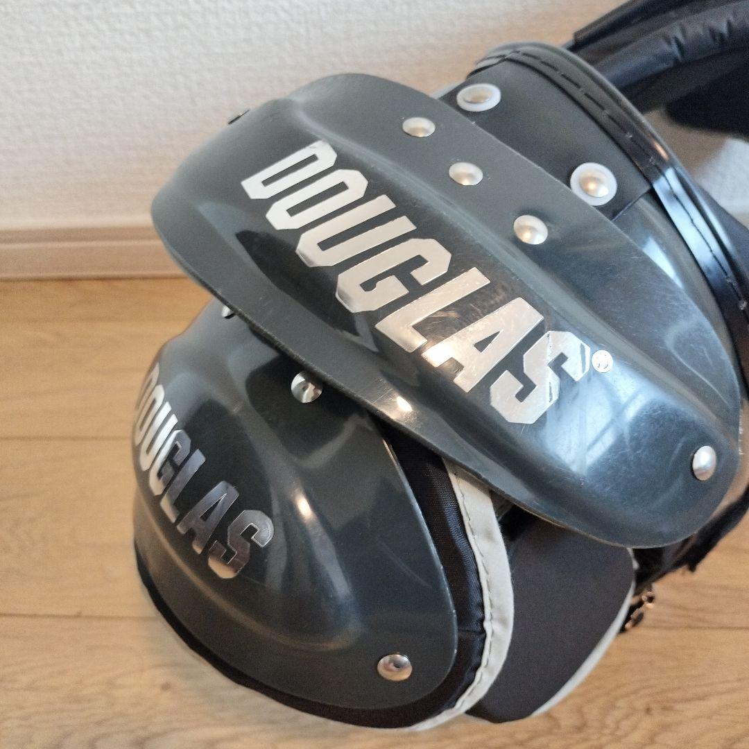 【ほぼ新品】ダグラス　ショルダーパッド　レガシーJD