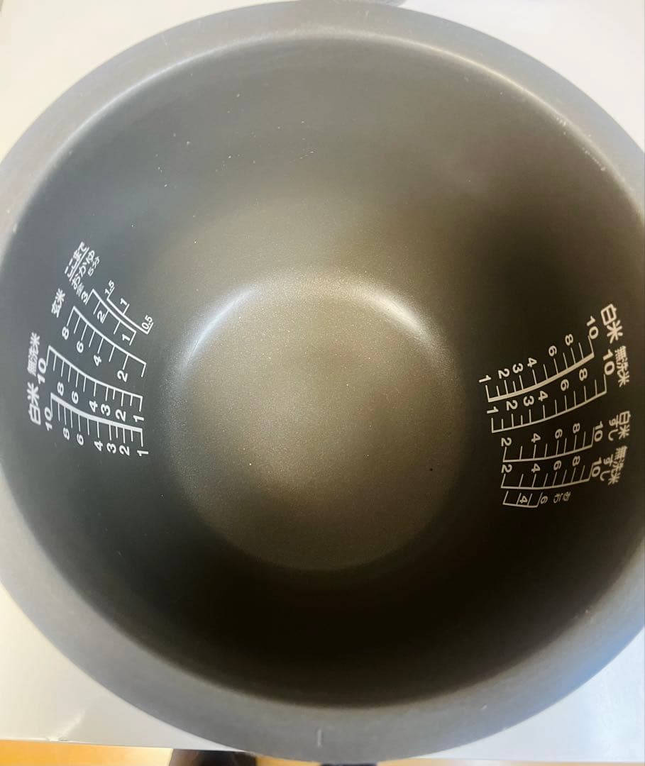 TOSHIBA 東芝真空 IHジャー炊飯器 RC-10VRM 19年製