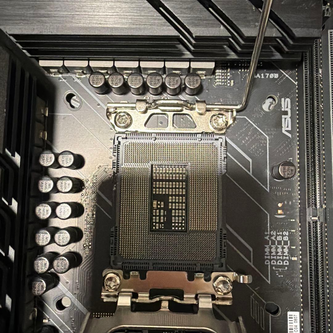 マザーボード TUF GAMING Z690-PLUS WIFI D4