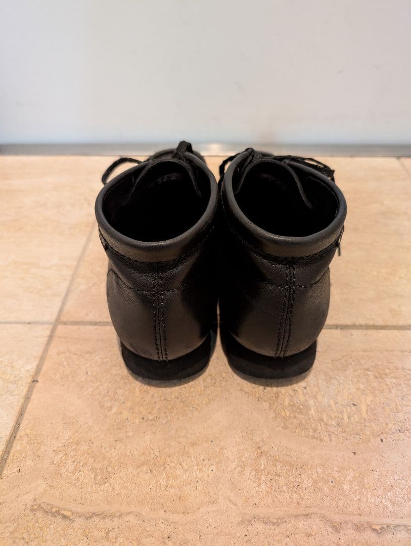 靴 Clarks Wallabee BT GTX Black