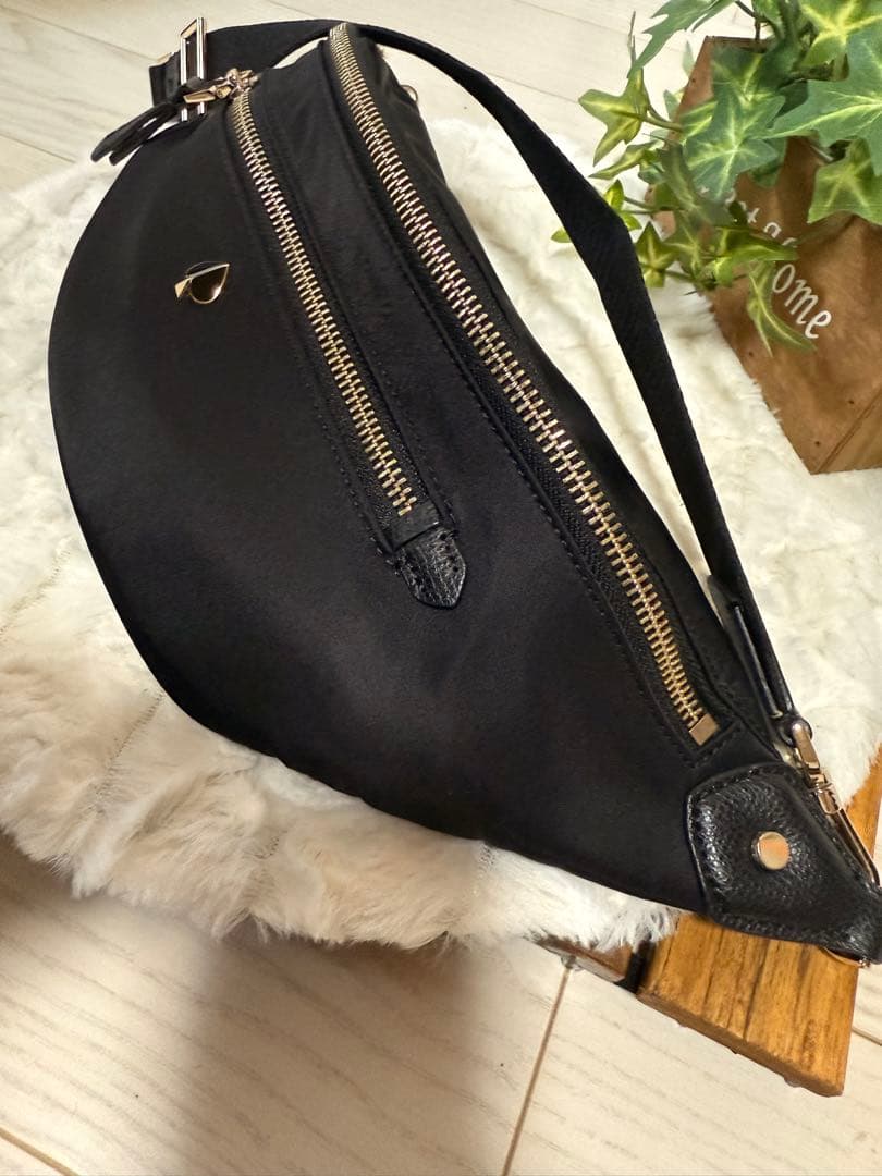 ♠︎ケイトスペード♠︎ 人気♡ ボディバッグ・ウエストポーチ・ブラック