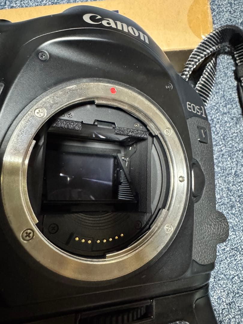Canon EOS 1 v フィルム一眼レフカメラ