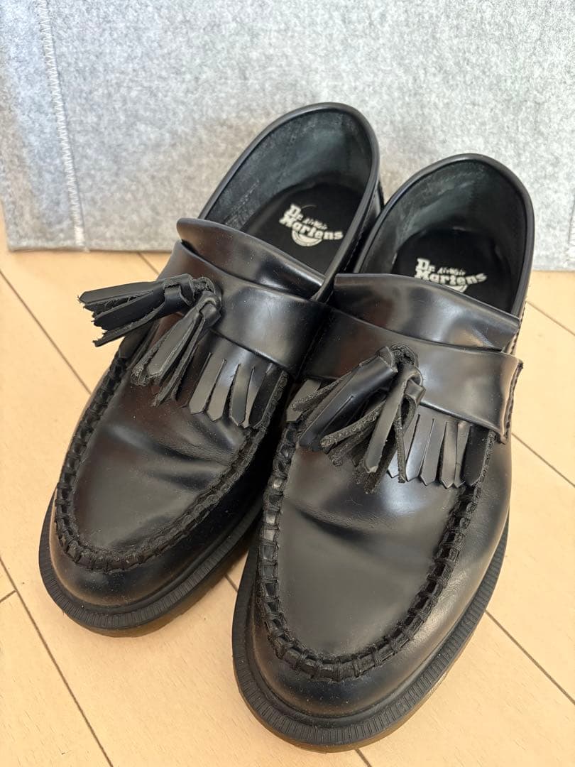 Dr. Martens ADRIAN タッセルローファー