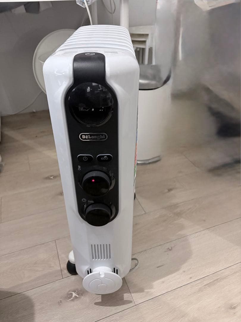 デロンギ オイルヒーター ECOモード付き ホワイト RHJ35M1015-BK