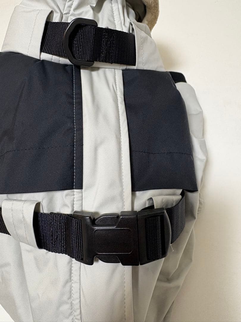 イタグレPippino ボンバーヒートジャケット ライトグレー×ブラック美品 M