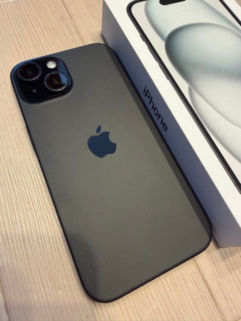 ⭐️美品⭐️iPhone15 ブラック 256GB simフリー