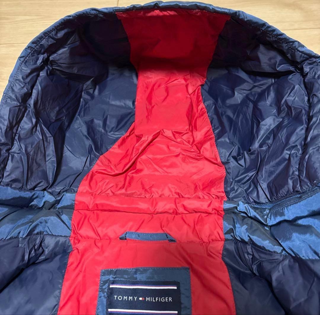 【未使用品】トミーヒルフィガー　フード付きダウンジャケット　Lサイズ