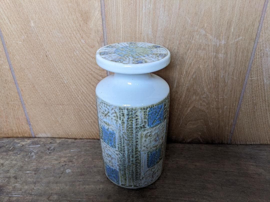 タイムセールan16 ロイヤルコペンハーゲン　ヴィンテージ　蓋つき花瓶　壺