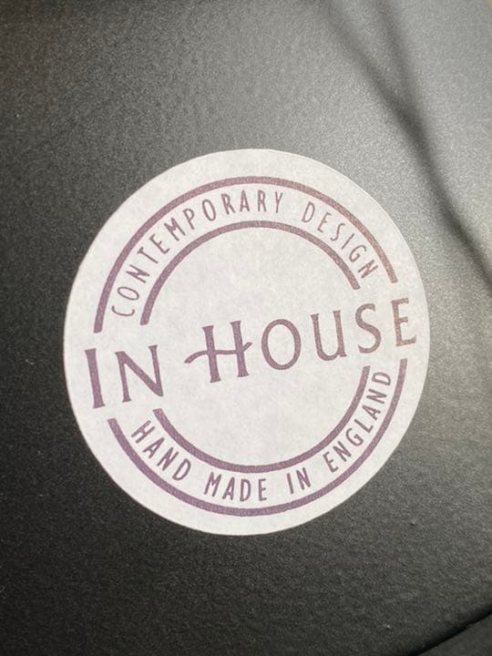 IN HOUSE/掛け時計/ウッド/アナログ/英国製/ビンテージ/木製/クォーツ