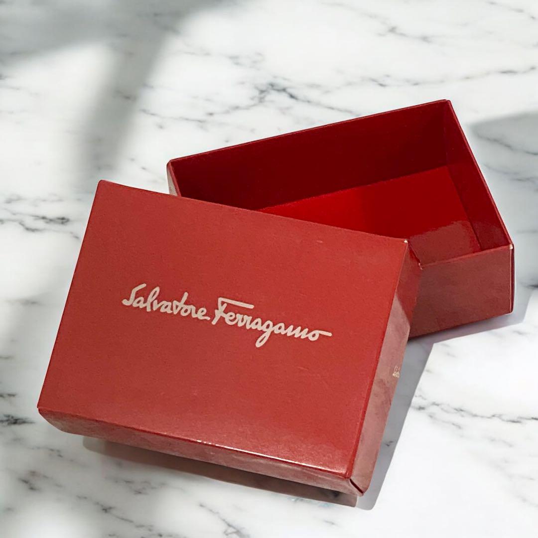 ✨美品✨フェラガモ ガンチーニ バックル ブラック ゴールド金具 箱あり