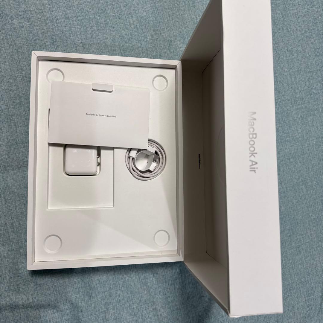 【極美品】MacBookAir M3 13.6吋 16G 512G シルバー