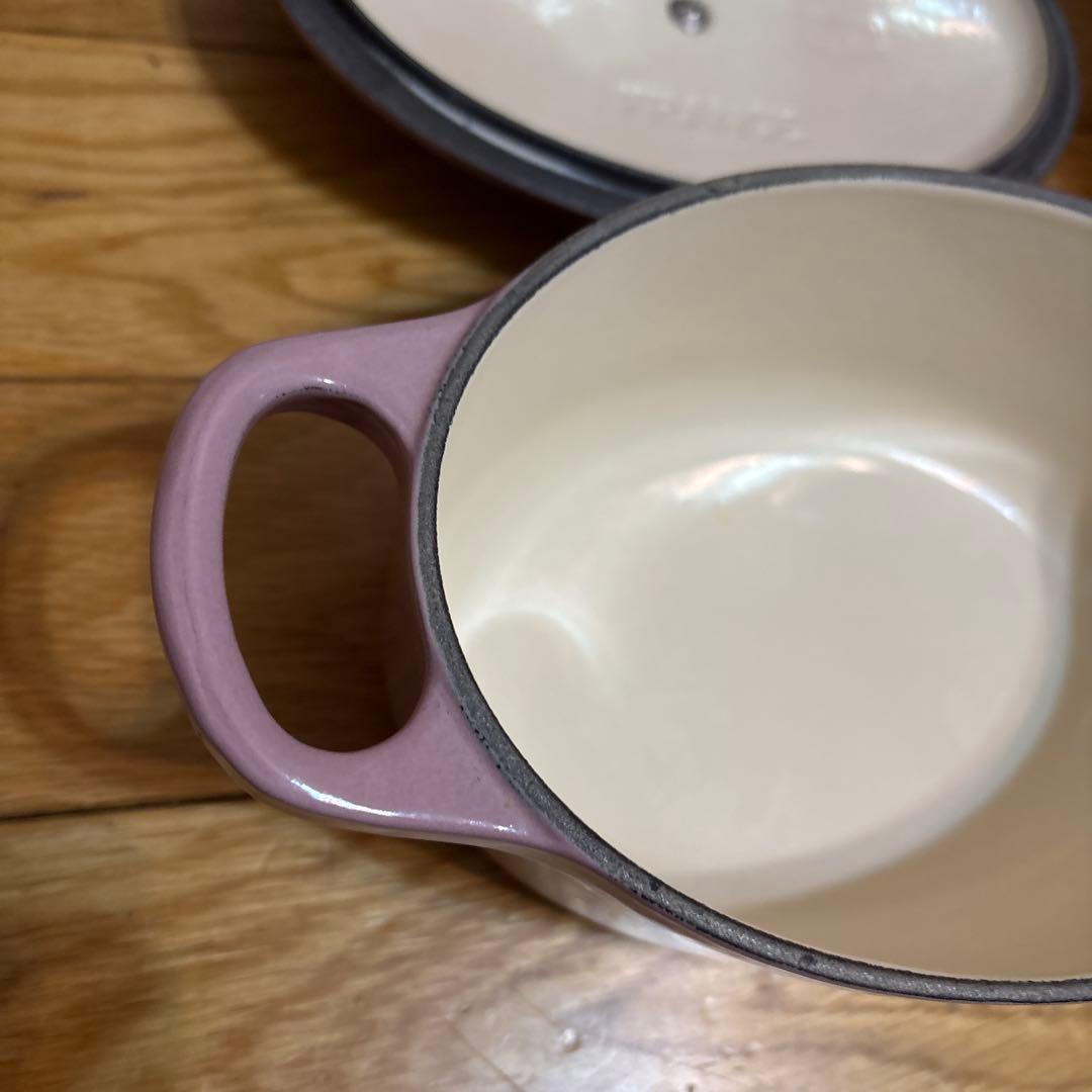 ルクルーゼ　オーバル鍋　モーヴピンク　17cm