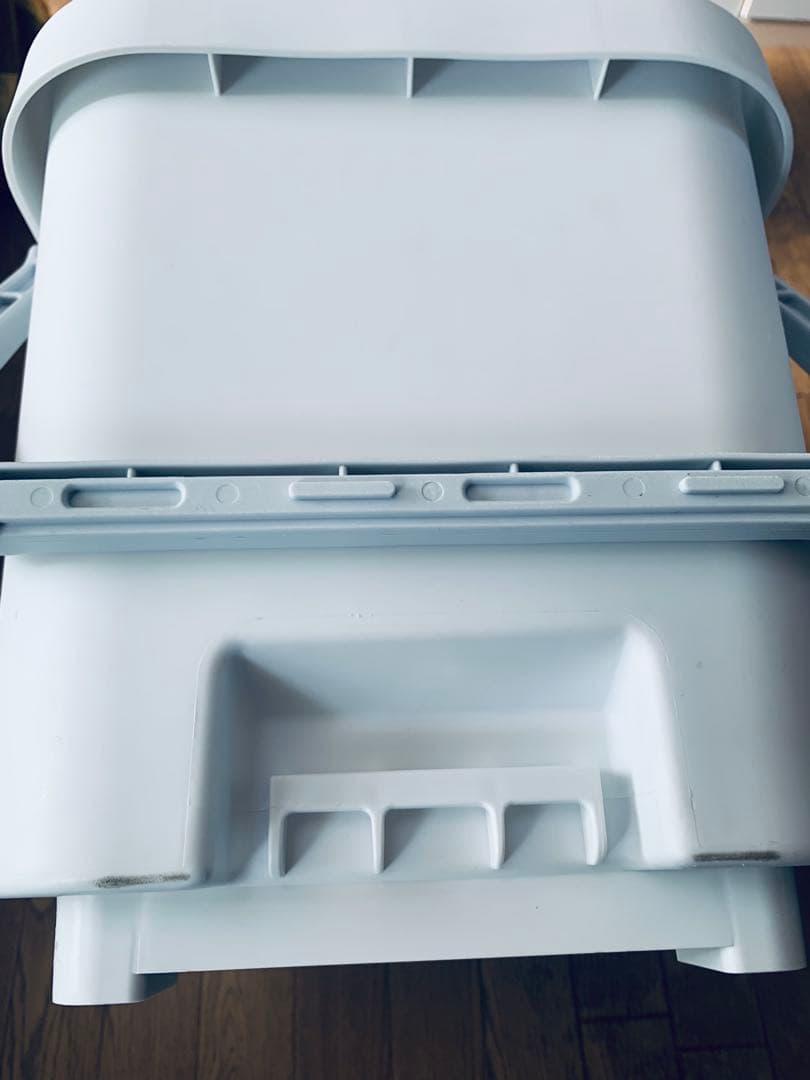 【年末値下げ！半額以下！】コードレス高圧洗浄機　アイリスオーヤマSDT-L01Ｎ