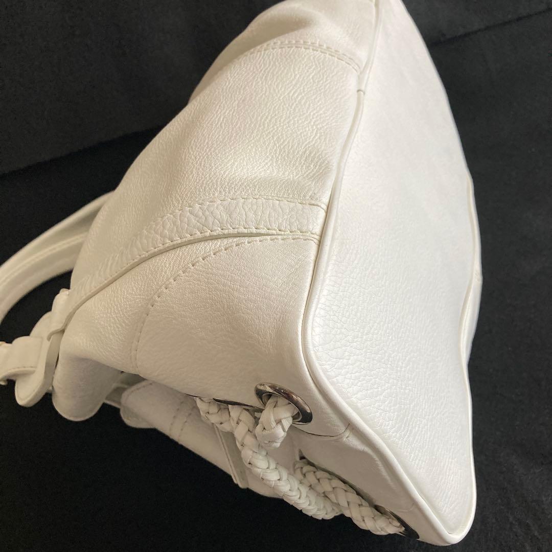 未使用に近い　マルベリー　トートバッグ　グレインレザー　ターンロック　ホワイト