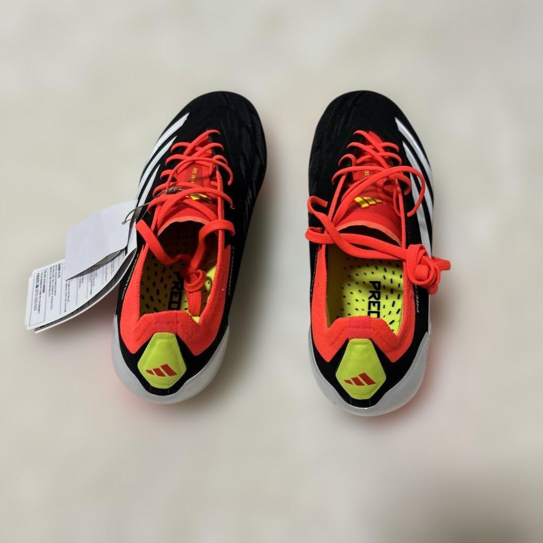 定価税込28600円！アディダスプレデターエリートL FG 25.5㌢新品未使用