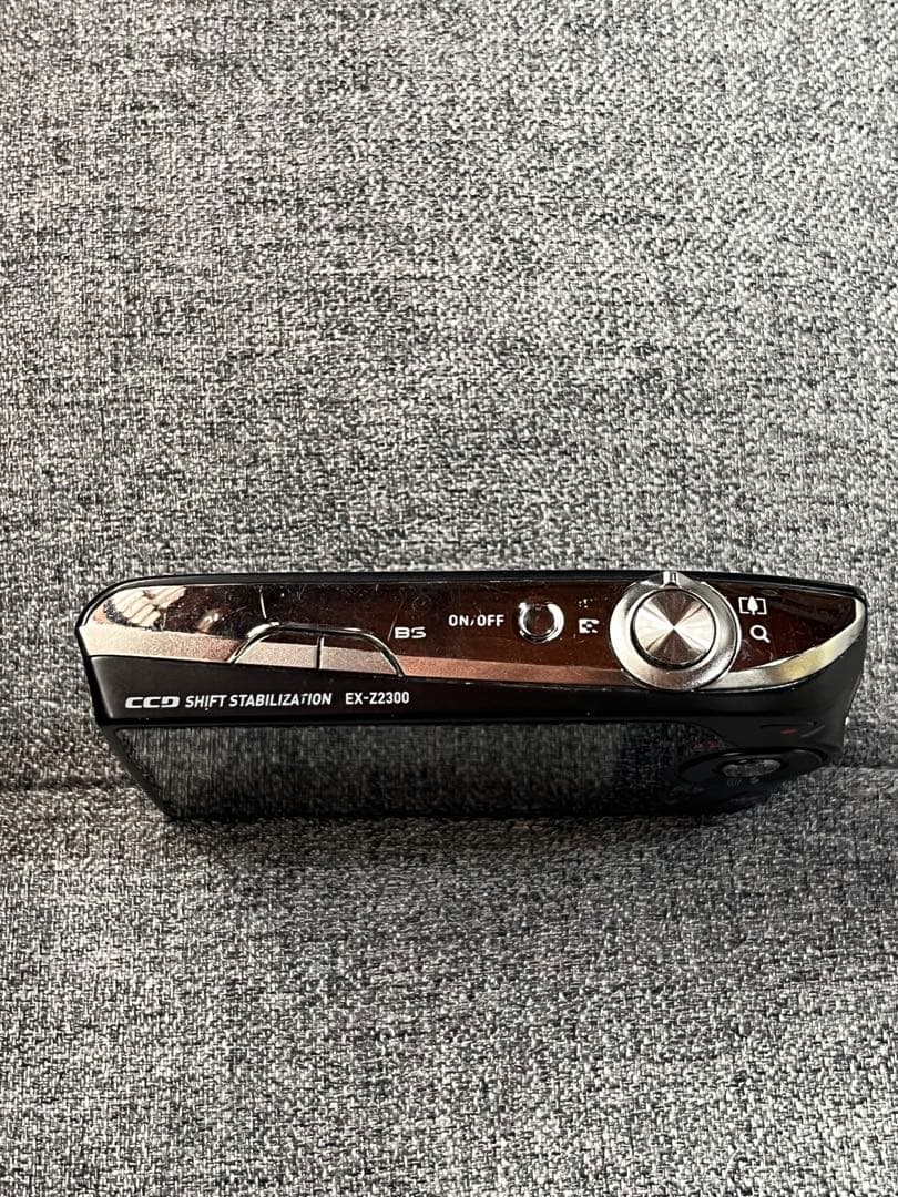 CASIO カシオ　EXILIM EX-Z2300デジカメ