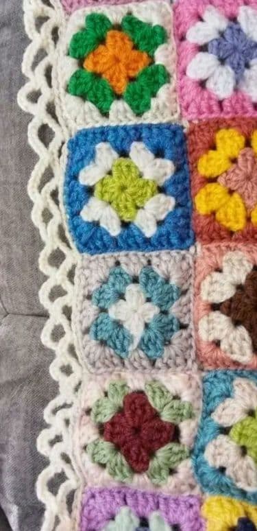 グラニースクエア　マルチカバー ハンドメイド