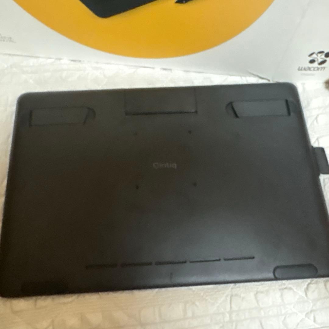 【FHD版】ワコム 液タブ Wacom Cintiq 16 DTK1660K1D