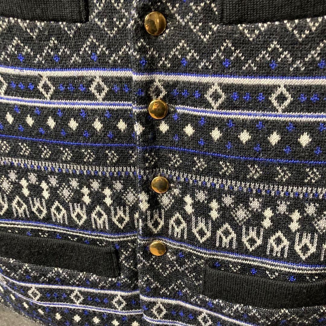 ヴィンテージ　ニットベスト　紺　総柄　裏地　デザイン　古着　レトロ