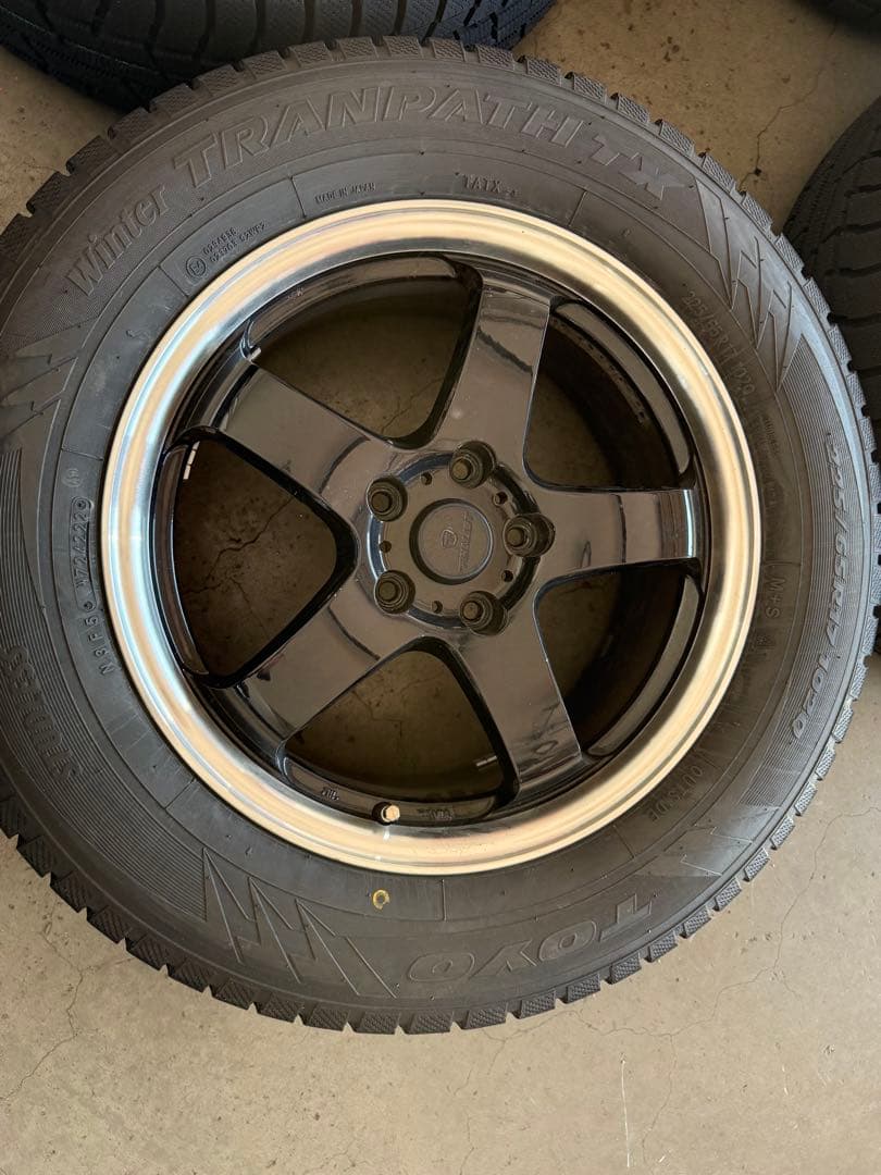 アルミホイールスタッドレスタイヤ4本セット　225/65R17 エクストレイル等
