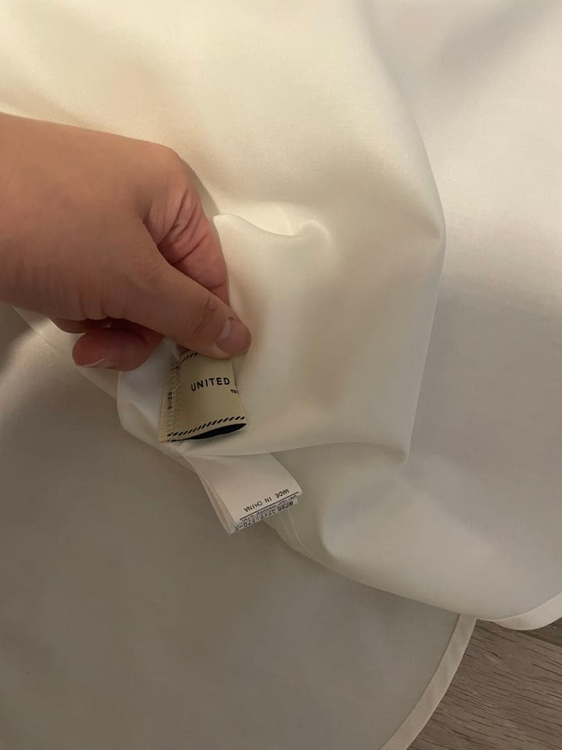 ユナイテッドアローズ　フリルブラウス