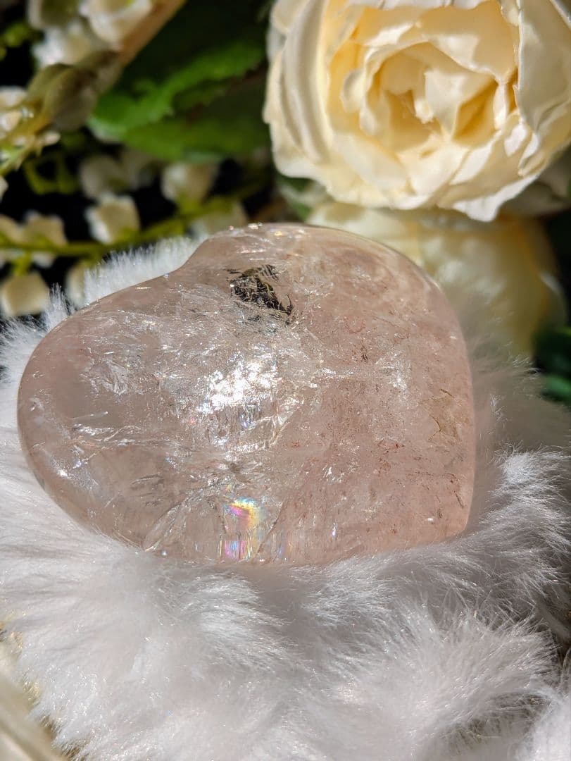 （小）♡ピンクアゼツライト（通称） ピンククリアクォーツ♡　 ハート　虹　天然石