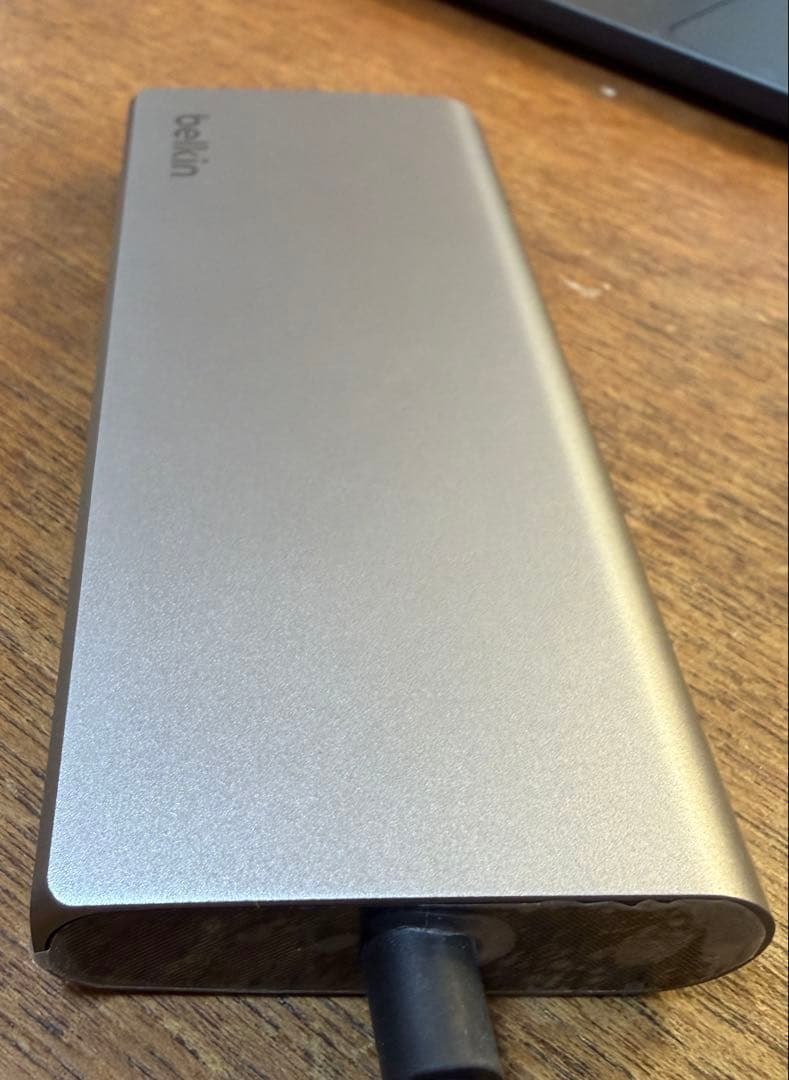 belkin USB-C 4Kマルチメディアハブ 100W 10gb 2.5gb