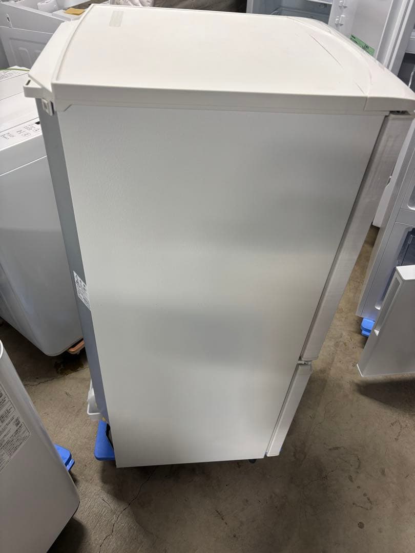 冷蔵庫　シャープ　2020年　SJ-GD14F-WＴ