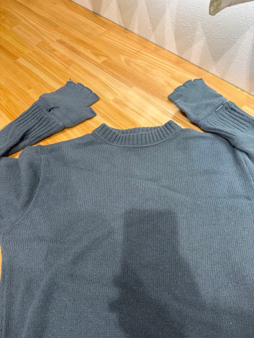 YMC（You Must Create）のニットセーターグローブ付き