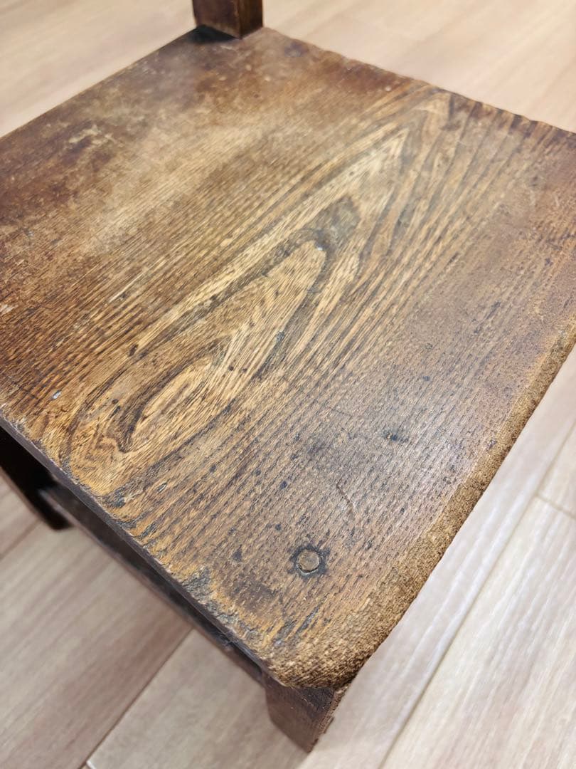 ま*よ様 木製アンティークチェア　キッズサイズ