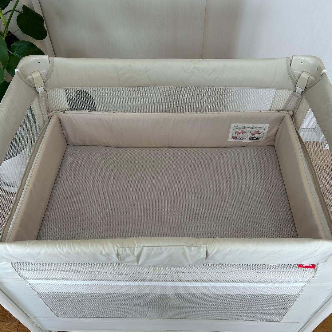 【完品・美品】Aprica ココネル エアー ベビーベッド 折りたたみ