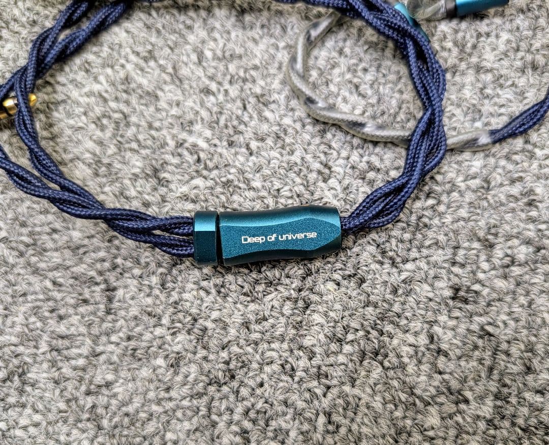 PW Audio Deep of Universe ケーブル