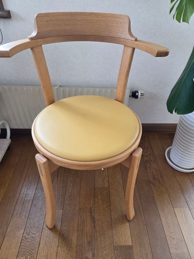 カンディハウス　旭川　椅子　ルントオムチェア　レザー　イエロー