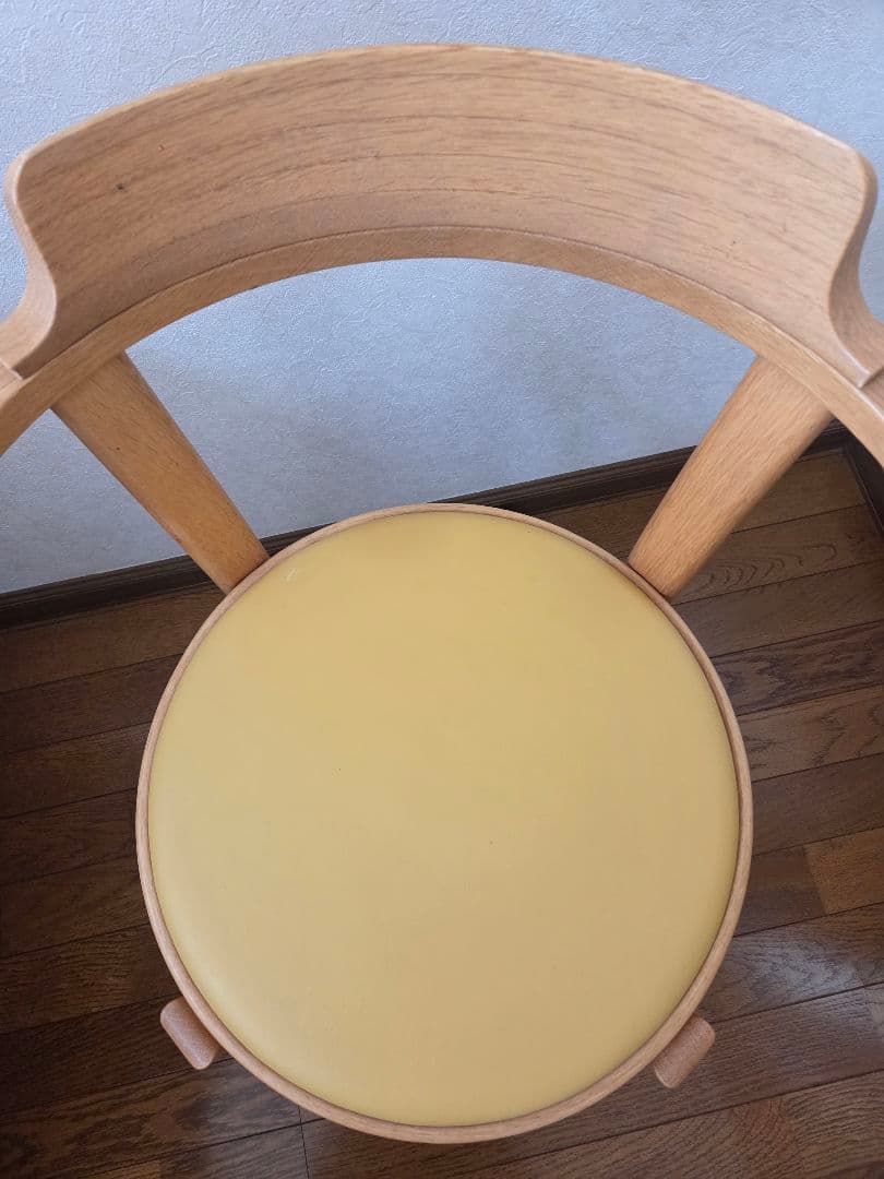 カンディハウス　旭川　椅子　ルントオムチェア　レザー　イエロー