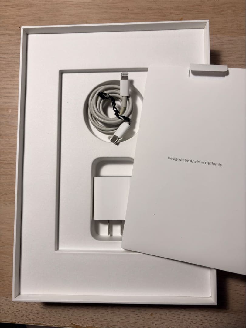 iPad(第9世代) 64GB WiFi シルバー Apple pencil付き