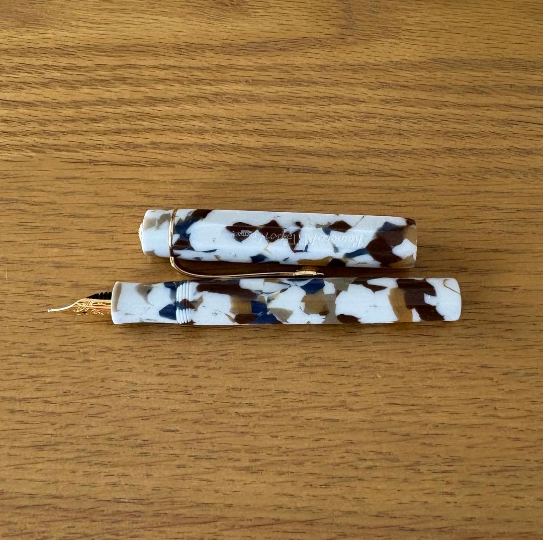 10/13まで値下げ カヴェコ 万年筆 アートスポーツ テラゾ EF