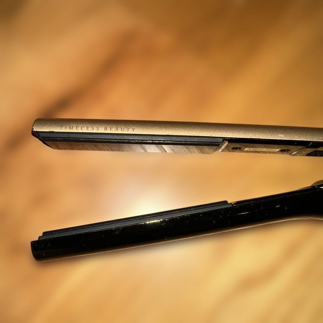 ヘアビューロン　ストレート　4d コテ