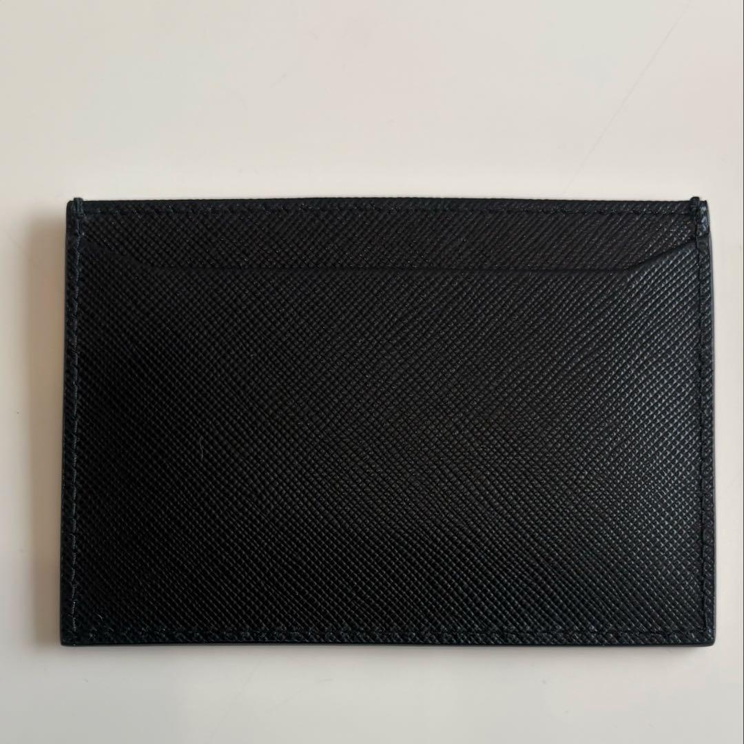 新品・正規品　PRADA ブラック レザー 名刺入れ