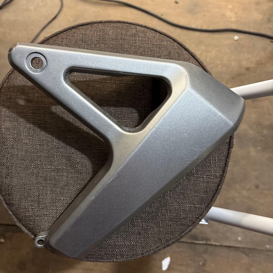 バリオス2 ラジエーターカバー左右