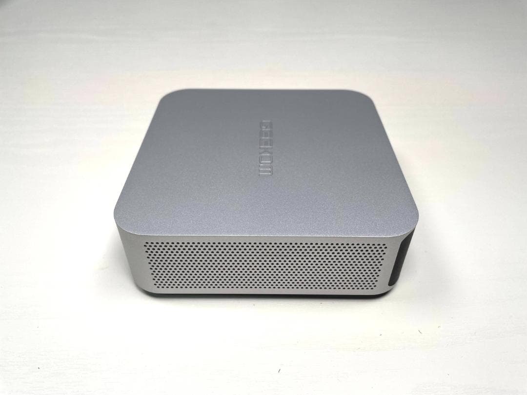 ほぼ未使用　GEEKOM A7 ／AMD Ryzen 9 7940HS ミニPC