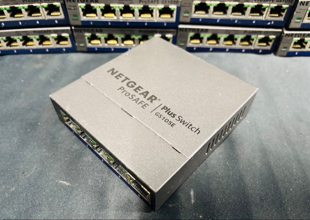 s*n様 NETGEAR ProSAFE GS105E スイッチングハブ まとめ