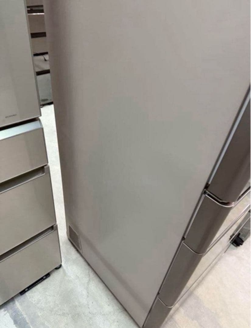 2015年式 565L HITACHI 冷蔵庫 R-G5700F(XN)